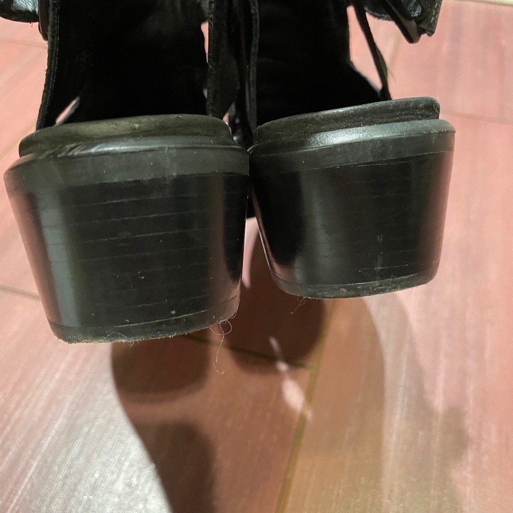 M4D3 Alexa bootie - Picture 9 of 11